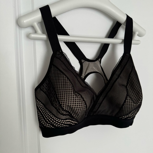 Lululemon Awake to Lace Bra size 34D - Picture 3 of 8